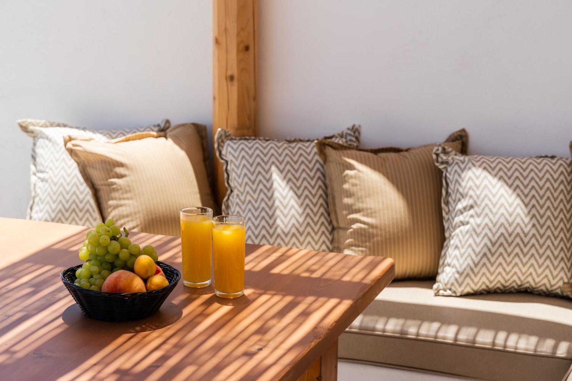 Endless East Luxury House Villa ฟิรา ภายนอก รูปภาพ