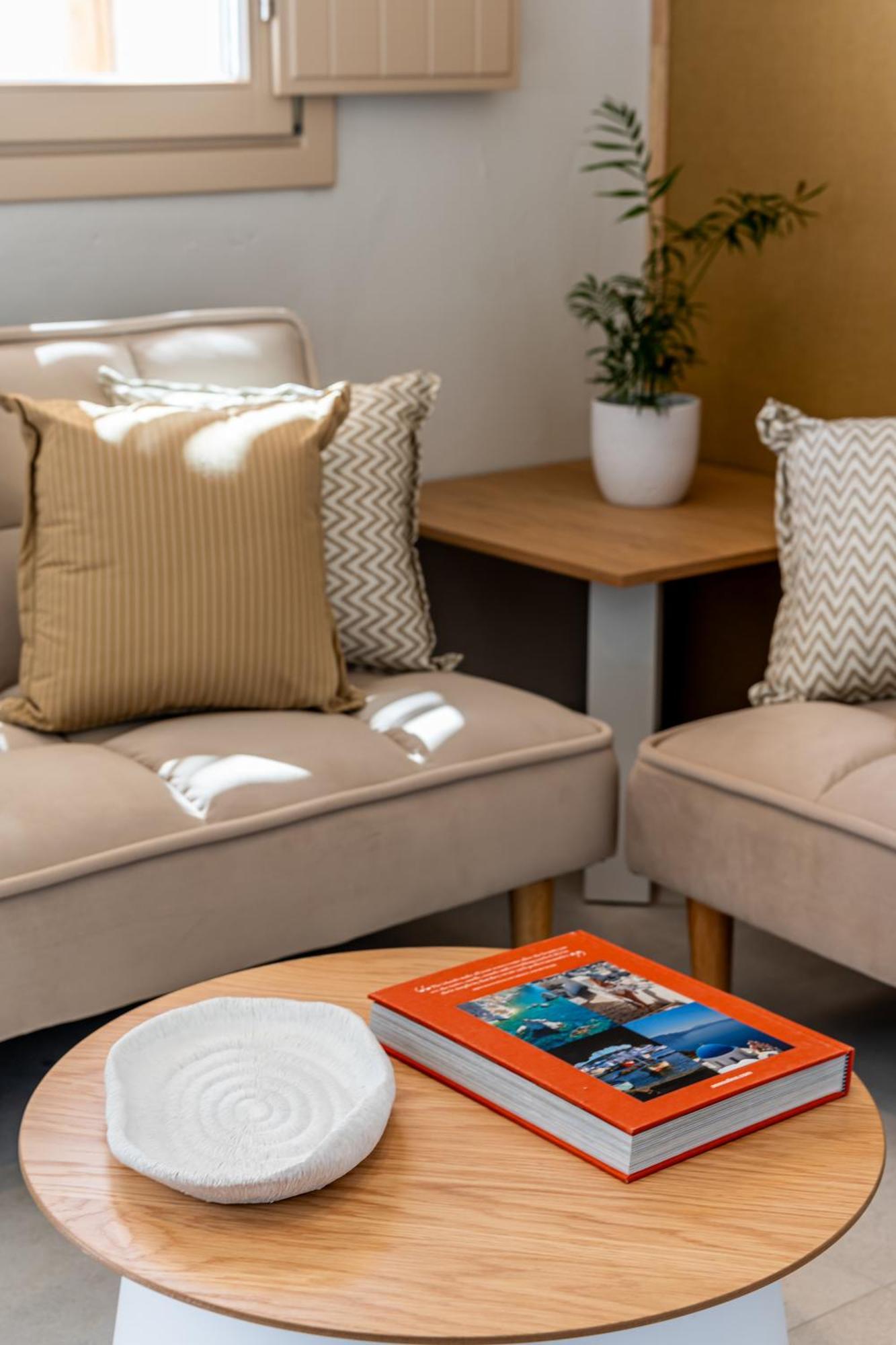 Endless East Luxury House Villa ฟิรา ภายนอก รูปภาพ