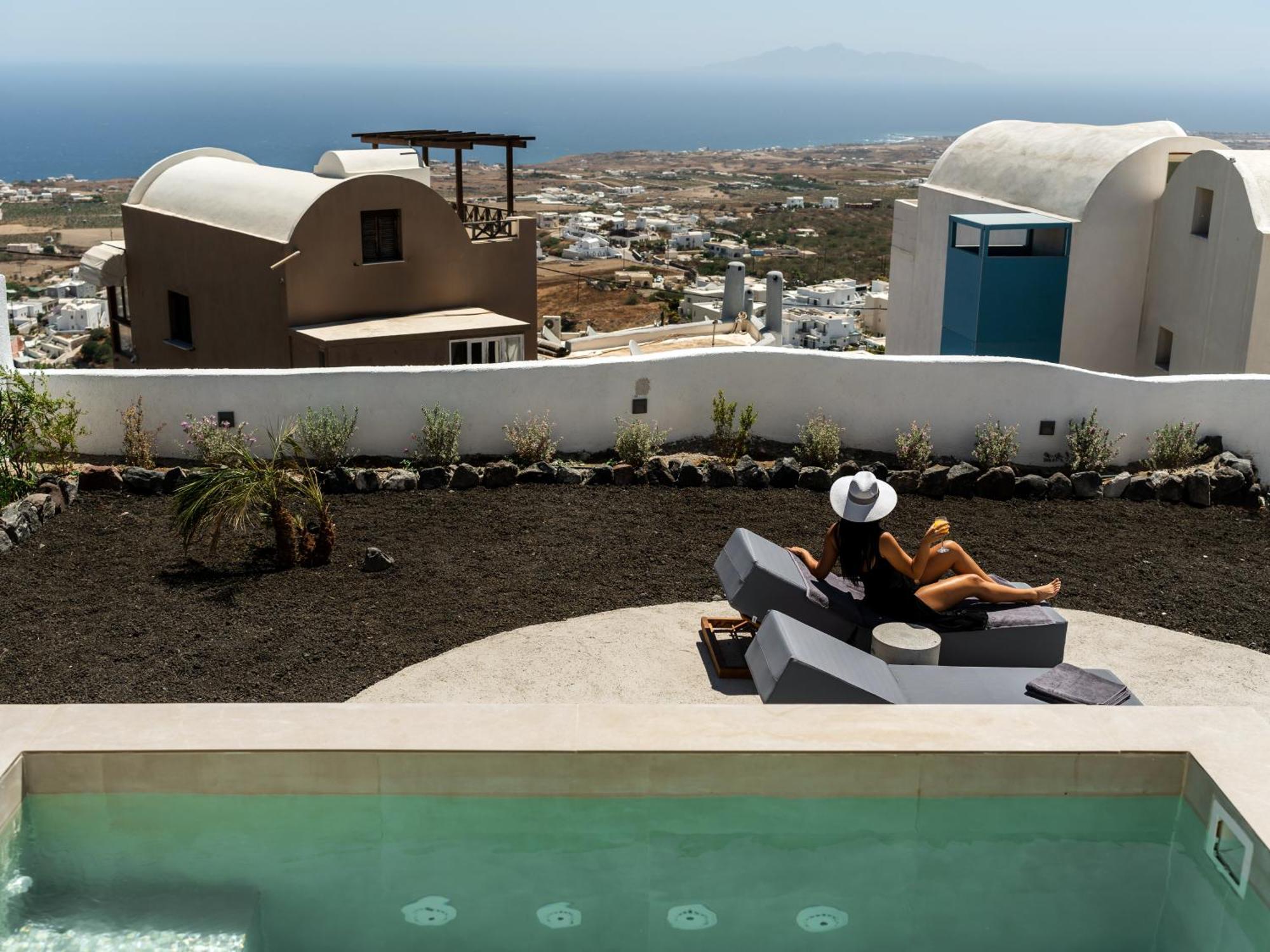 Endless East Luxury House Villa ฟิรา ภายนอก รูปภาพ